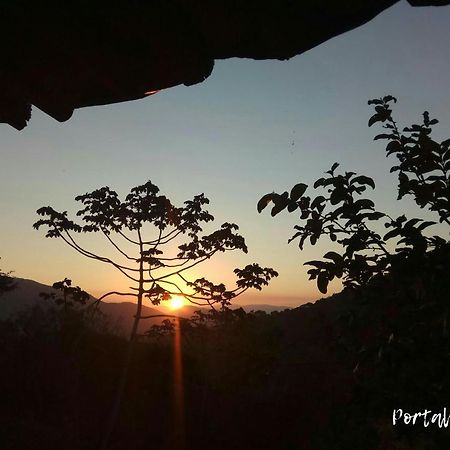 Portal De Avalon Hotel ปรายาโดโฮซา ภายนอก รูปภาพ